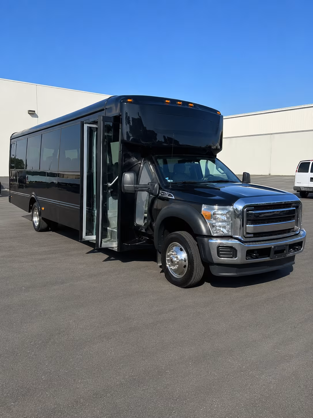 buffalo holiday party bus rental