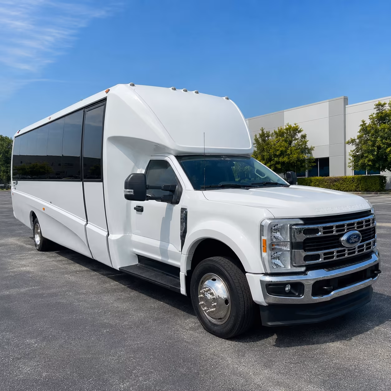 hotel to venue shuttle buses for multi day corporate retreats in western new york