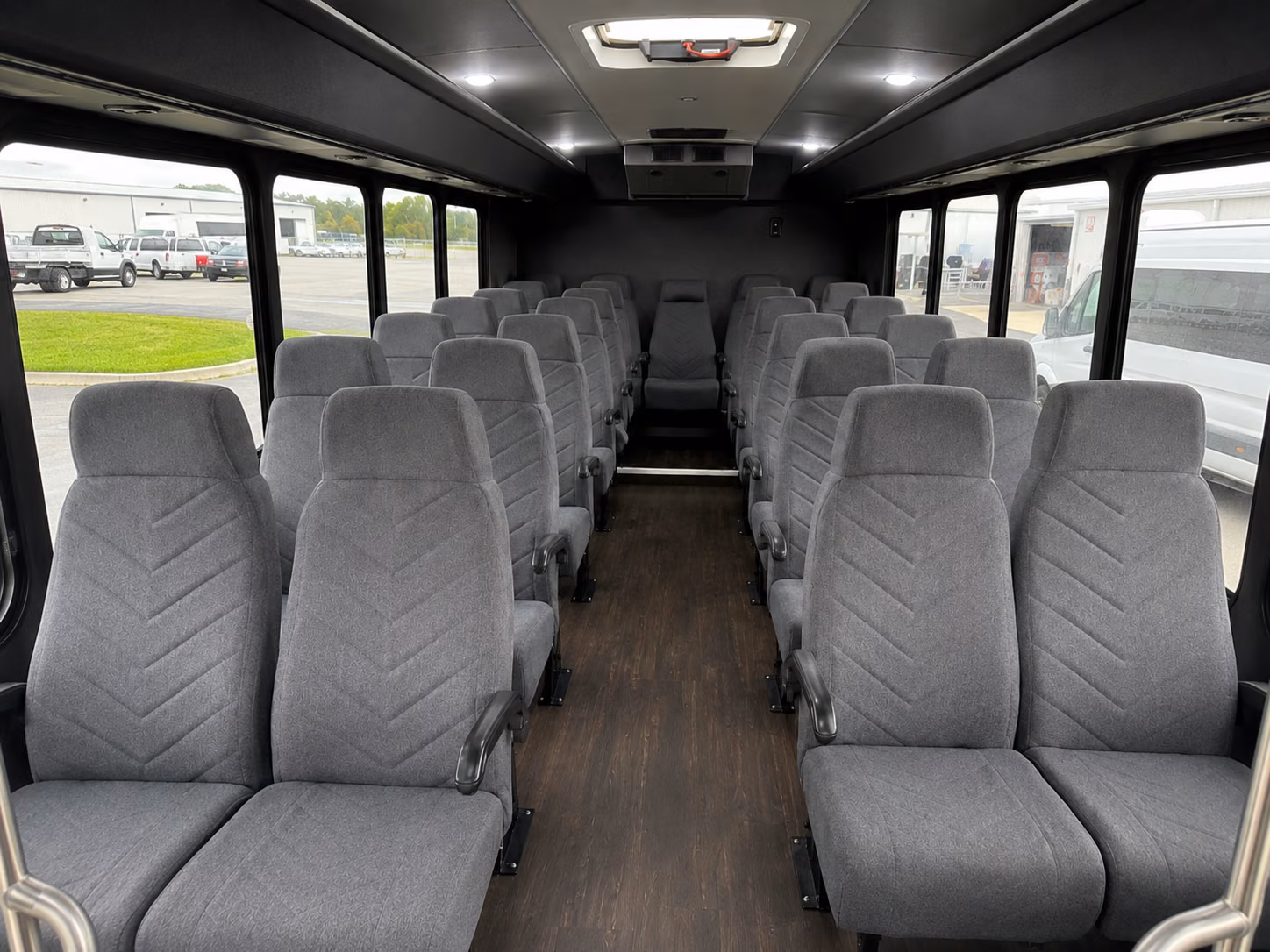 minibuses for buffalo zoo and outdoor education field trips