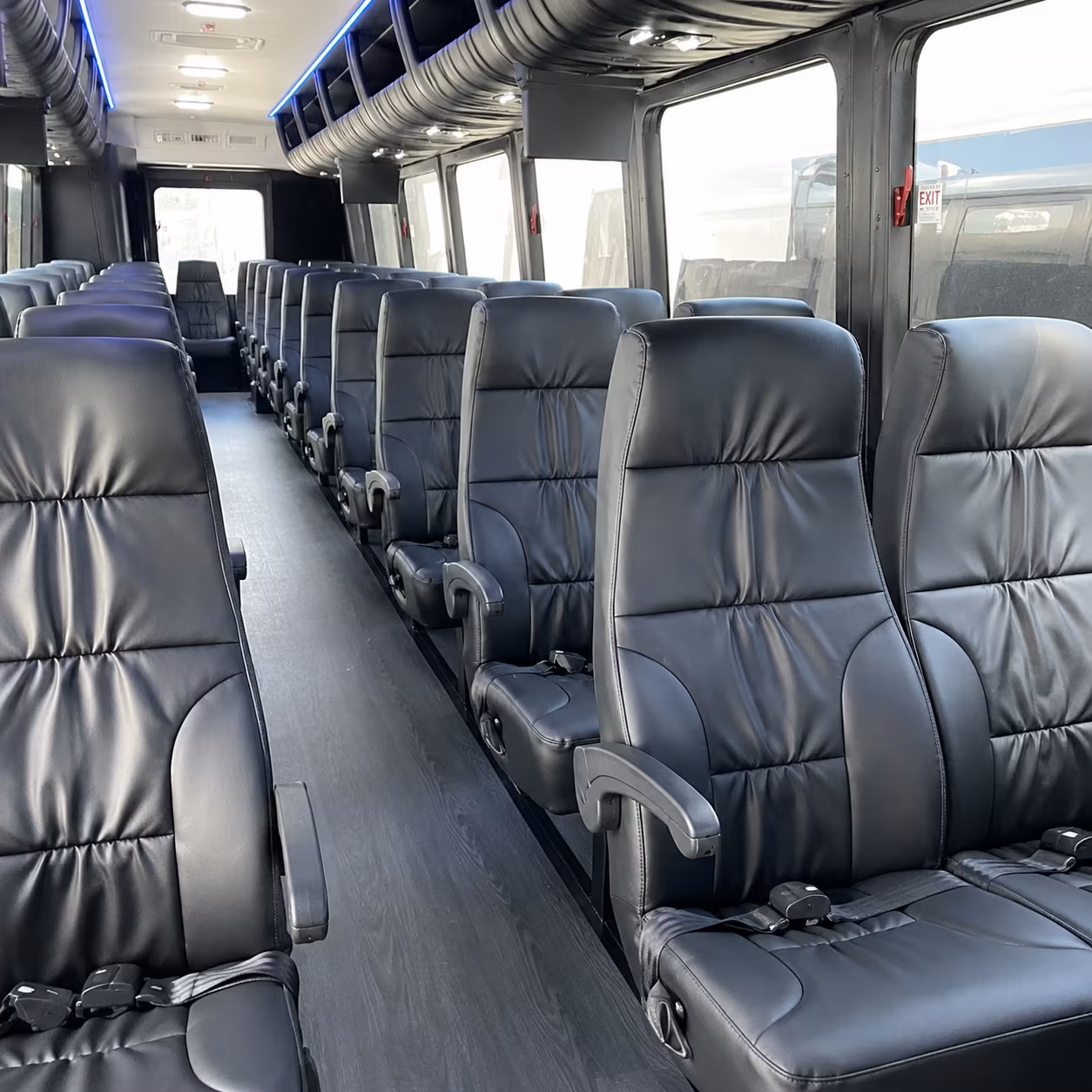 shuttle buses for buffalo wedding guests between hotels and venues